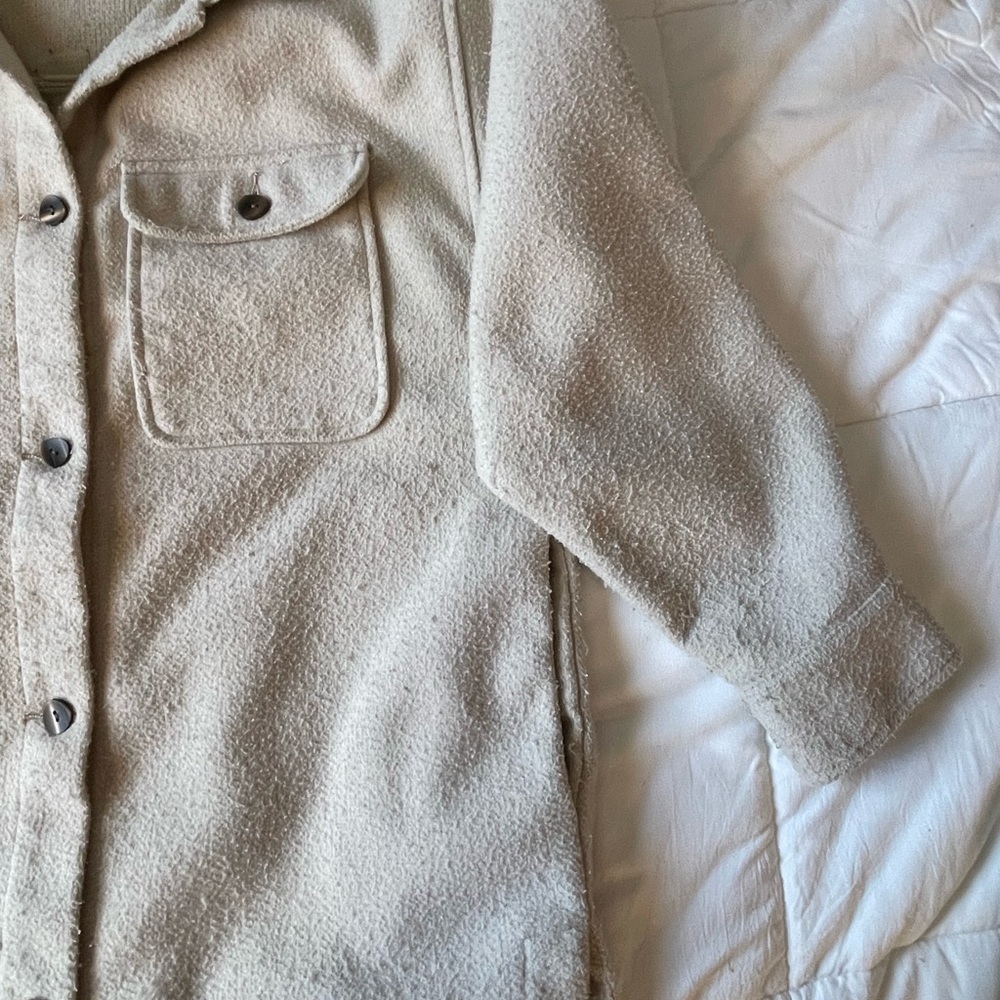 Women’s Roxy Beige Shacket - Picture 10 of 13